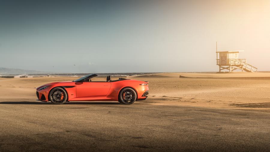  Aston Martin DBS Superleggera Volante 2019 года  (WW) (фото 14 из 41)